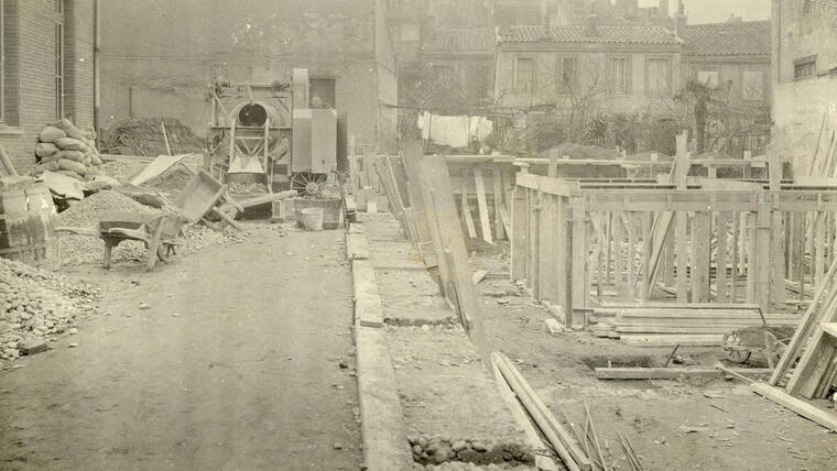 el laboratorio de Paul Sabatier en 1937